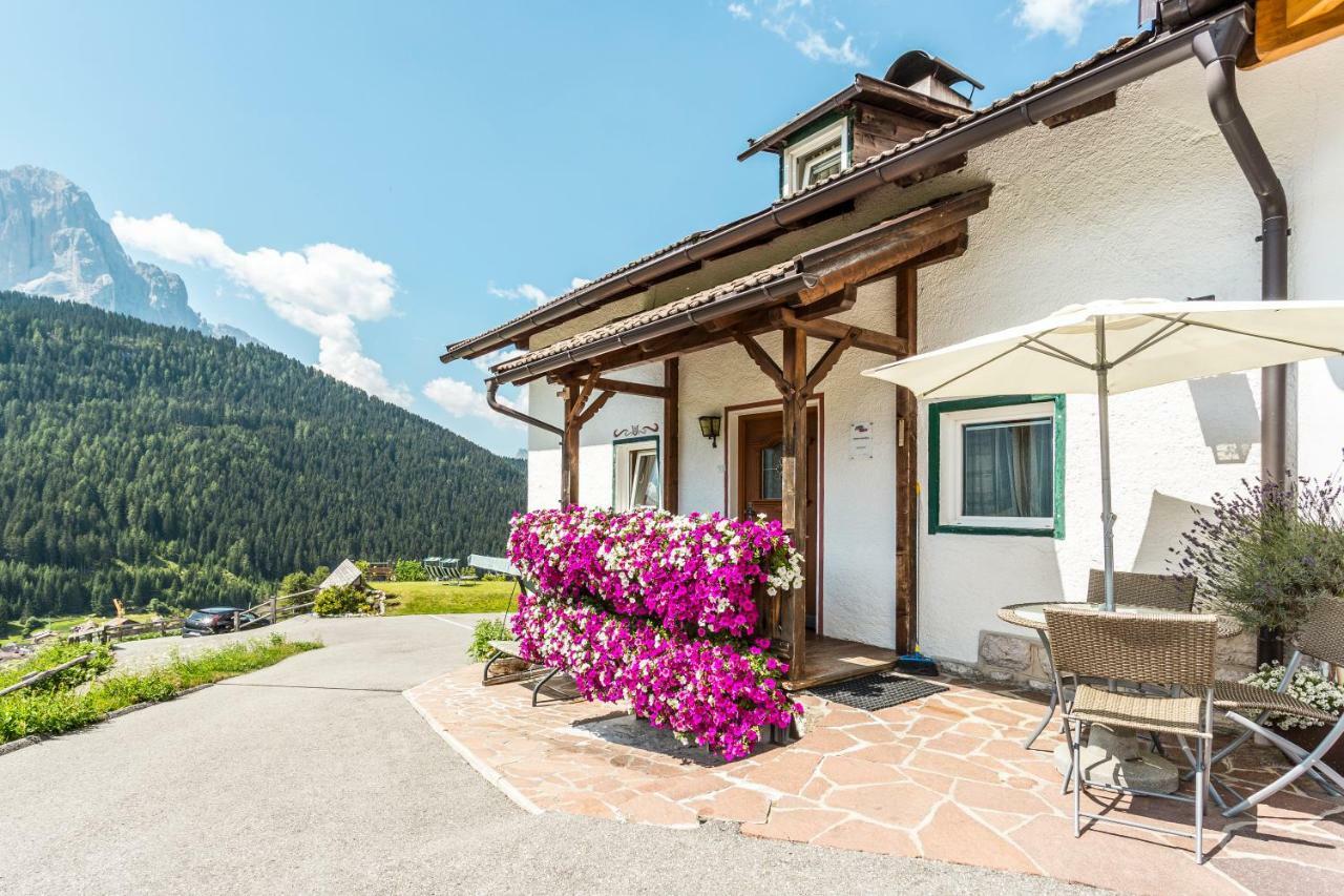 Ferienwohnung App. Sun Burdengeja Wolkenstein in Gröden Exterior foto